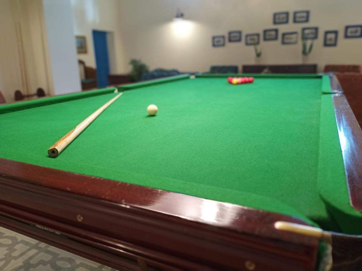 Hotel Pine Retreat Mallroad Mussoorie Esterno foto